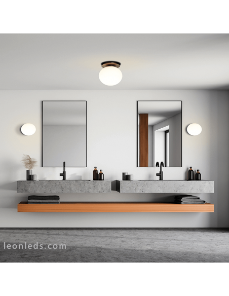 Candeeiro de tecto em esfera de vidro Parma preto ambiente