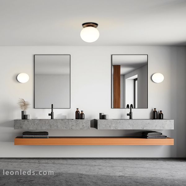 Candeeiro de tecto em esfera de vidro Parma preto ambiente