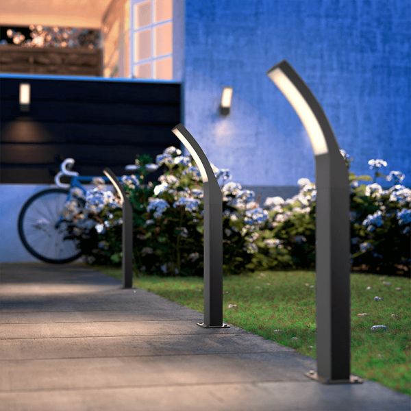 Baliza LED para jardín Splay antracita ambiente