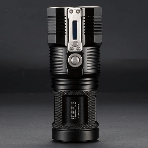 Muito potente lanterna de mão LED 6000Lm TM28 com tela Oled Nitecore | leonleds