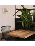 Applique LED carrée Cayman avec lecteur d'ambiance doré