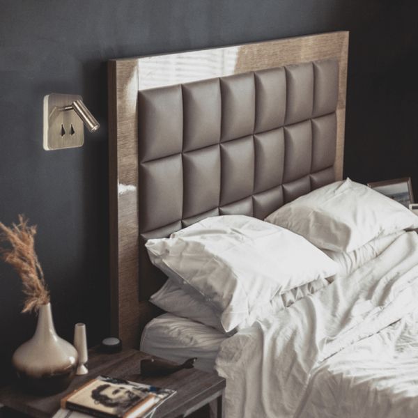 Applique LED carrée Cayman avec lecteur d'ambiance bronze