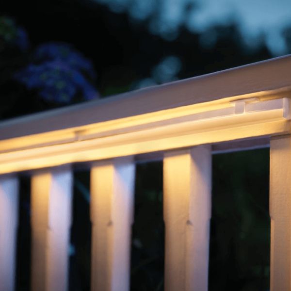 Fita LED RGB externa Philips Hue Outdoor 5m regulável