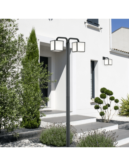 Lampadaire d'extérieur anthracite Cubango 2xE27 d'ambiance Trio Lighting | leonleds