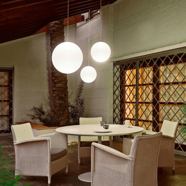 Candeeiro suspenso redondo de exterior Pianeta LED Ø45cm 1xE27 ambiente