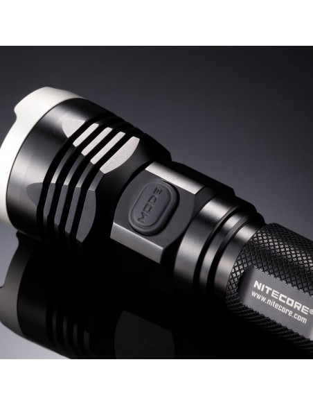 Kit Caza de maletin con Linterna LED y accesorios bateria cargador pulsador y filtros | LeonLeds Iluminación