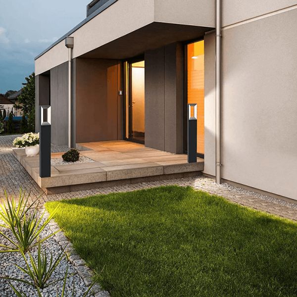 Baliza de pie Riforano LED antracita de exterior ambiente