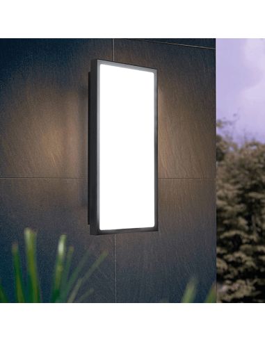 Pequena e poderosa luz de parede LED para exterior Casazza ambiente