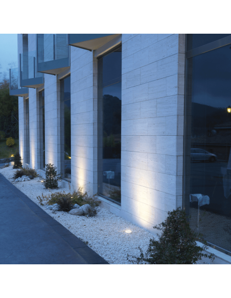 Sinalizador de piso de LED embutido Walker Opal 6,5 W