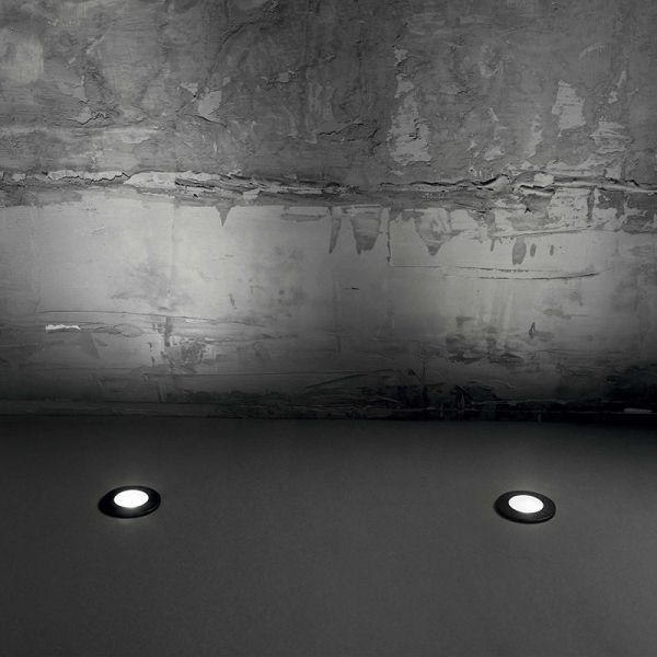 Foco empotrado de resina exterior Ceci round ambiente