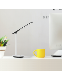 Flexo de mesa LED Ivory blanco y negro ambiente