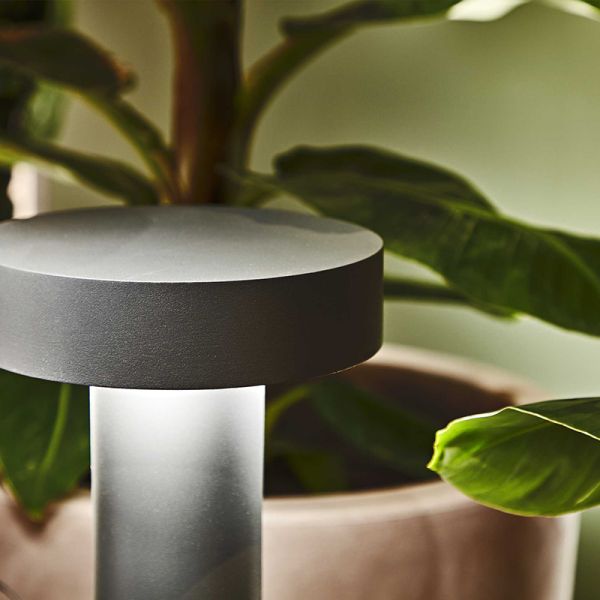 Grande farol de pé ao ar livre Tesla grande antracite ampliado