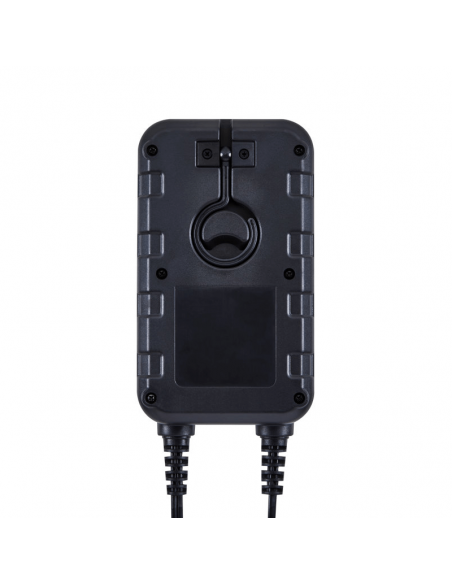 Cargador y Mantenedor inteligente de baterías de 6V y 12V de 4A BATTERYcharge 904 4052899620520 | LeonLeds
