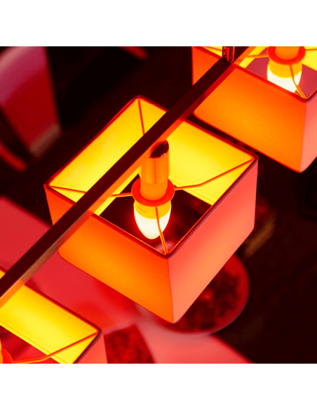 Ampoule LED Smart Candle 4W - 40W avec Lumière Blanche et Colorée Compatible avec Alexa Google Home 8719514356610 | leonleds