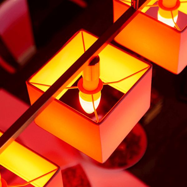 Ampoule LED Smart Candle 4W - 40W avec Lumière Blanche et Colorée Compatible avec Alexa Google Home 8719514356610 | leonleds