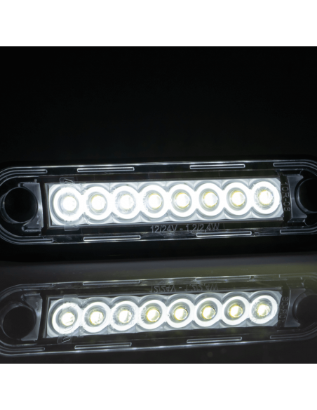 Piloto LED de Galibo con tulipa transparente 8 Leds FT-073 B LED LONG | LeonLeds