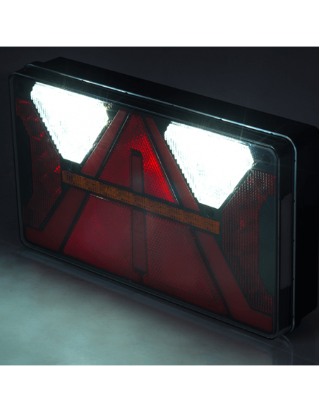 Feu arrière LED rectangulaire avec triangle Strada 12V 24V Horpol | leonleds