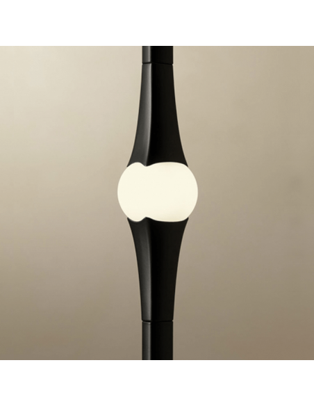 Lámpara colgante LED Dew minimalista vertical detalle