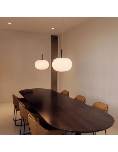 Lámpara colgante LED Ilargi negro regulable de cristal