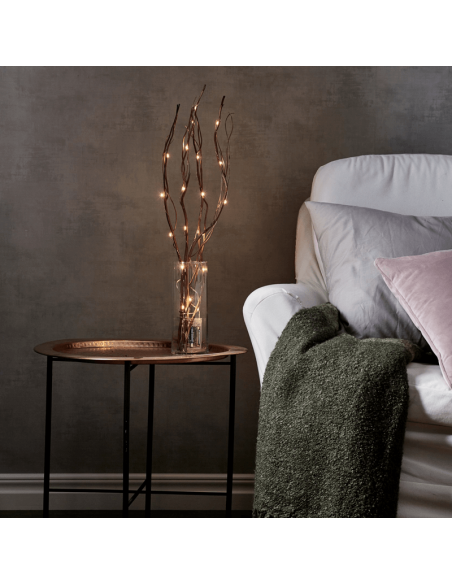 Ramas con luces LED decorativas Willow Dewdrop ambiente