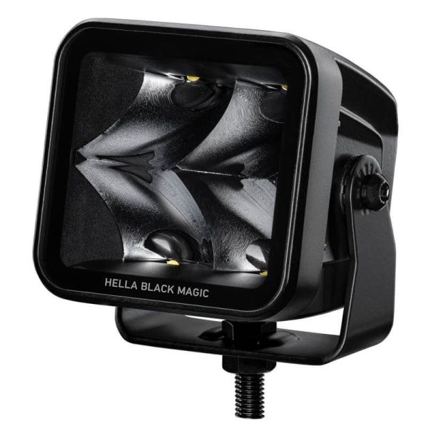 Faro LED cuadrado largo alcance Black Magic Cube Kit 3,2" 12V/24V 3000Lm 2 Unds. Deutsch Hella 1FA 358 176-821 | LeonLeds