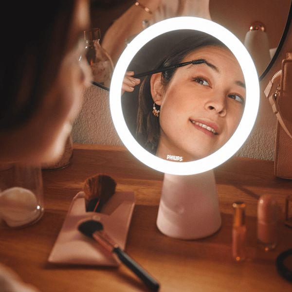 Espejo LED de maquillaje Mirror DSK 205 rosa ambiente