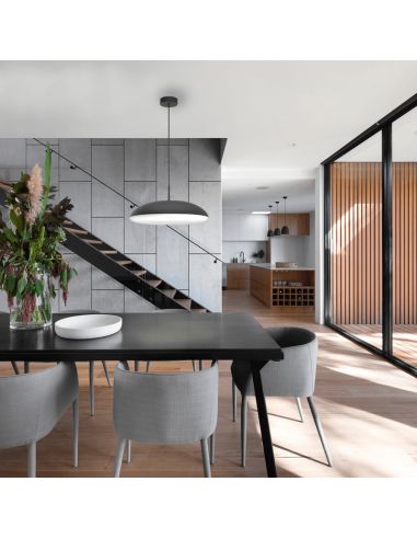 Candeeiro suspenso KAZZ cor preta 1xE27 ambiente