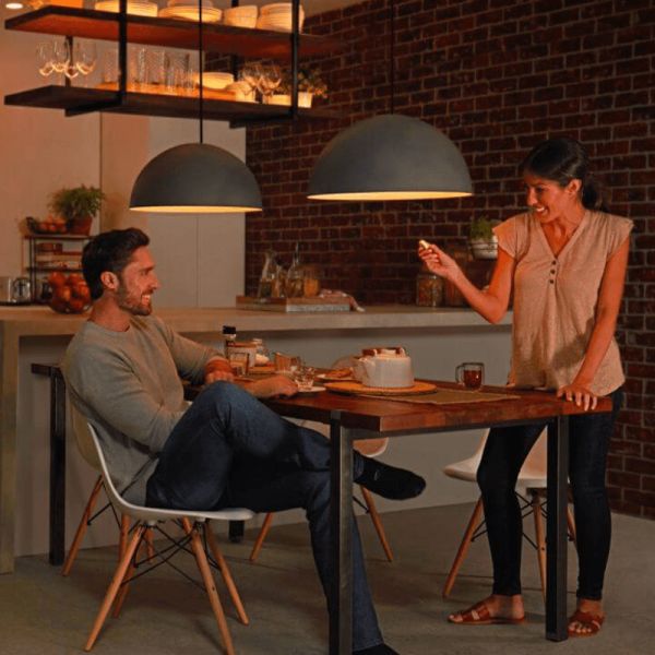 Kit de inicio 2 bombillas inteligente E27 White ambiance + dimmer ambiente