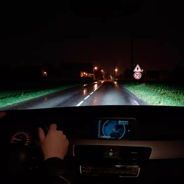 Lâmpadas LED H7 Ultinon Pro9100 12V 24V LUM11972U91X2 Pack 2 Unidades. +350% mais luz Philips | leonleds