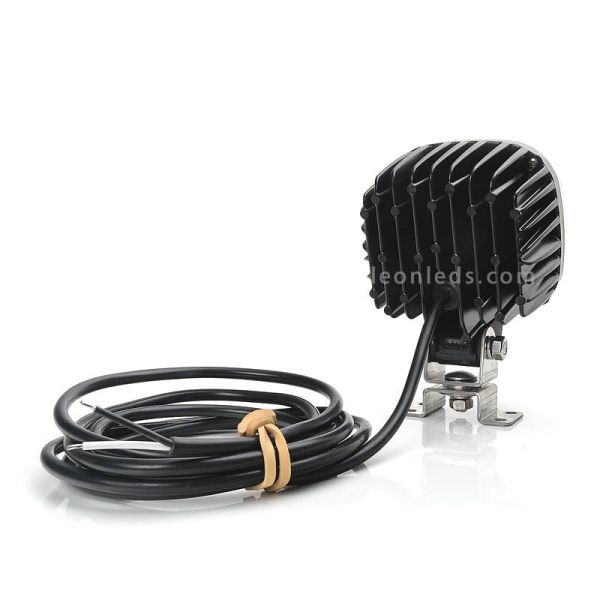 Faro de trabajo LED muy potente 8000Lm de largo alcance 12V-70V EMC R10 Was 1215 | LeonLeds
