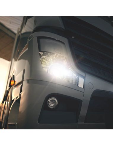 Ampoule H3 24V très puissante TruckStar Pro +100% 70W 64156TSP Osram | leonleds