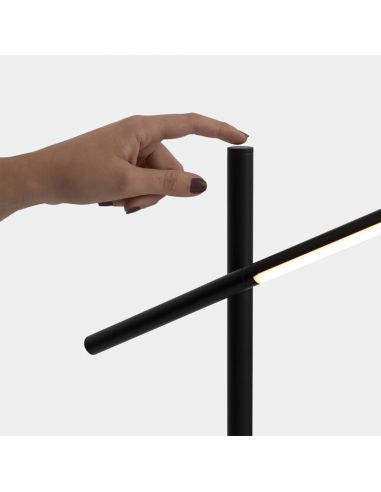 Candeeiro de pé articulado LED preto corpo Tubs