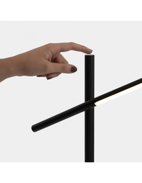 Lampadaire LED noir articulé Tubs body