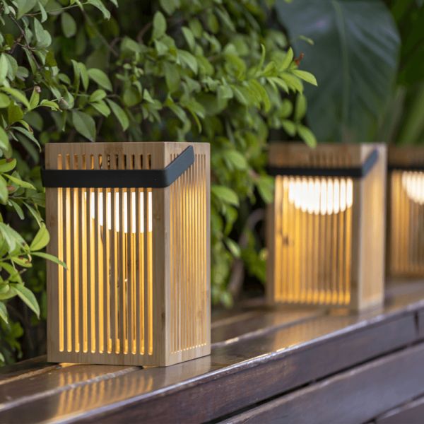 Farol de mano LED solar Okinawa IP54 ambiente portátil