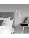 Aplique LED minimalista Lyon en blanco ambiente