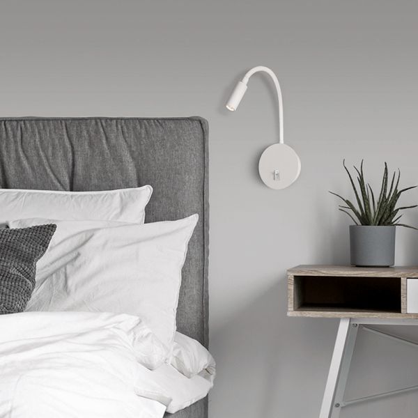 Aplique LED minimalista Lyon en blanco ambiente