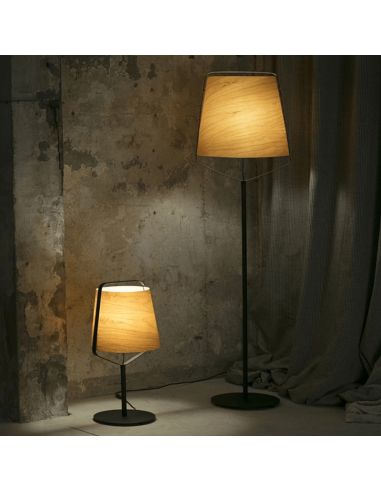 Lámpara pie de salón Stood negra y madera 29847 serie