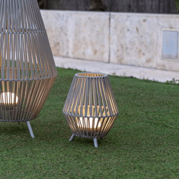 Lámpara de mesa exterior Conta de 30  ambiente serie