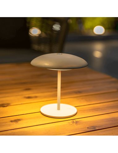 Lámpara de mesa exterior de metal recargable Sardinia blanca