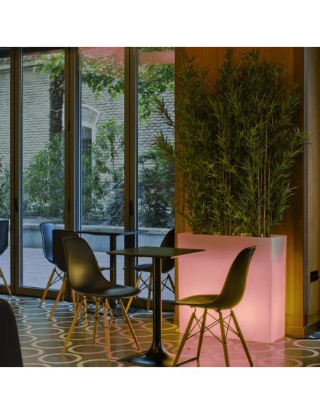 Cache-pot avec luminaire rectangulaire Junco 80 LED pour extérieur RGB