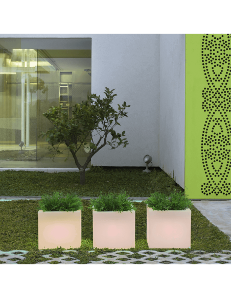 Macetero con luz LED solar para exterior Narciso 40 ambiente RGB
