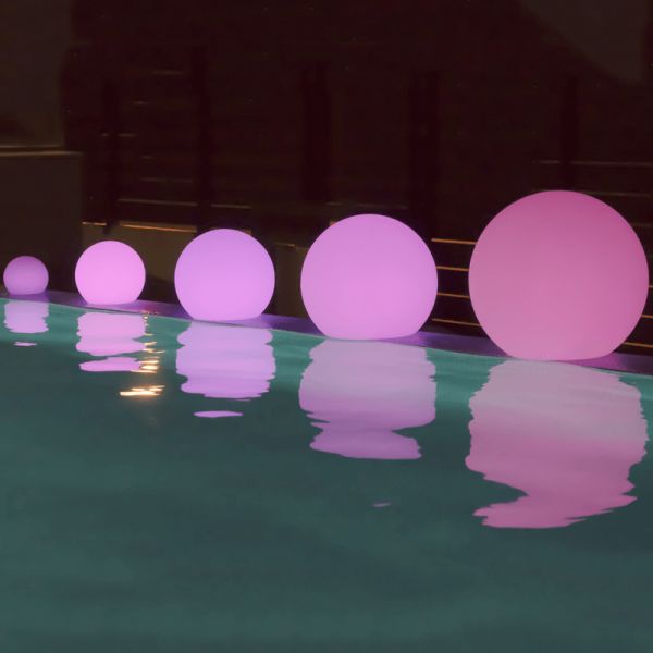 Bola LED solar multifunción flotante Buly 20, 30 o 40 jardín New Garden tamaños luz rosa| LeonLeds Iluminación