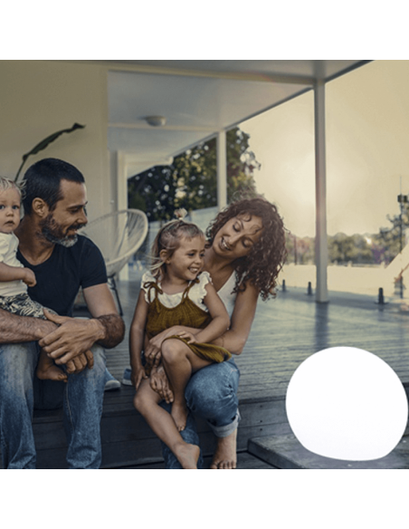 Bola LED RGB grande flotante recargable Buly 50 piscinas Garden | LeonLeds Iluminación