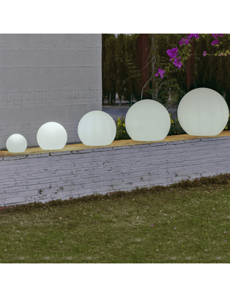 Bola LED RGB grande flotante recargable Buly 50, 60, 80 New Garden | LeonLeds Iluminación