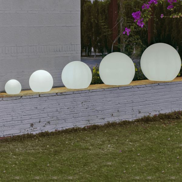 Bola LED RGB grande flotante recargable Buly 50, 60, 80 New Garden | LeonLeds Iluminación