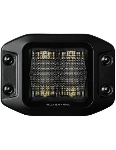 Kit de projecteurs de travail LED encastrés carrés Black Magic Cube 3,2 pouces 12 V/24 V 3 000 lm, lot de 2. Hella | LeonLeds