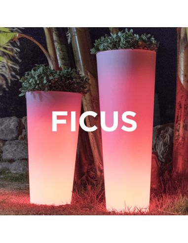 Hoher Außenblumentopf mit...