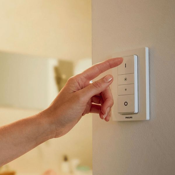 Amaze Hue LED Smart Suspension Noir interrupteur chaud de lumière ambiante