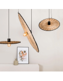 Suspension forme soucoupe Costas noire et rotin ambiance ø600