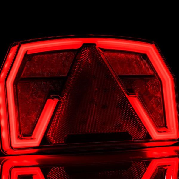 Piloto trasero LED con triangulo 12V 3/4 Funciones y Posición Efecto Neon 2A R1 S1 Con Cable FT-371 Fristom | LeonLeds